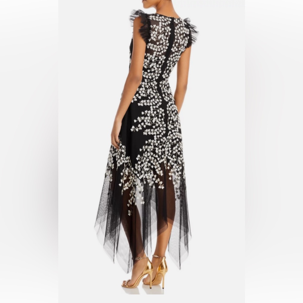 BCBGMAXAZRIA Embroidered Tulle Gown With White Floral Embellishments - Picture 3 of 6